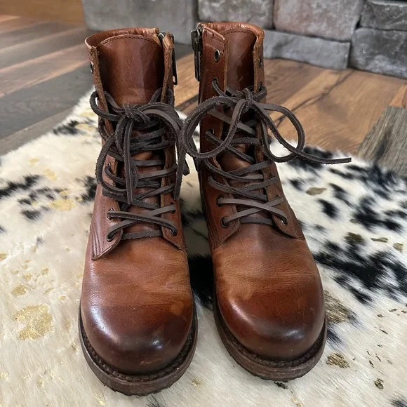 Freebird Manchester size 7 - Picture 2 of 5